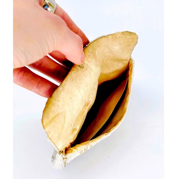 30’s Mini Seed-Beaded Wedding Clutch - Picture 5 of 7